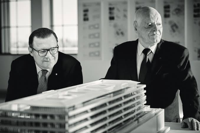 Patek Philippe: Saatçilikte Ulaşılamazlığın Nasıl İnşa Edildiği